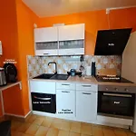 Sous Les Etoiles - Dans Gratte-ciel Avec Garage Privé En Sus * Rouen