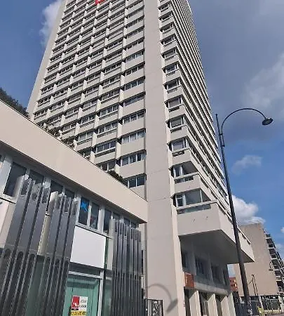 Apartament Sous Les Etoiles - Dans Gratte-ciel Avec Parking En Sus *