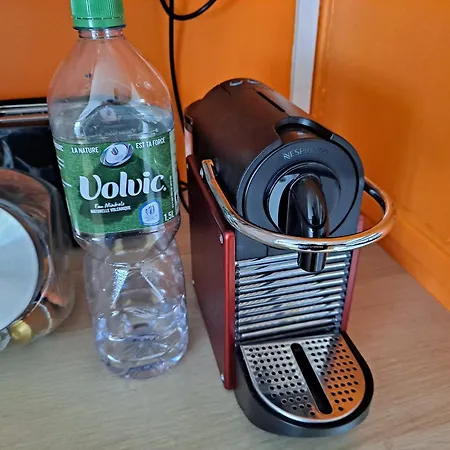 Apartment Sous Les Etoiles - Dans Gratte-ciel Avec Parking En Sus *