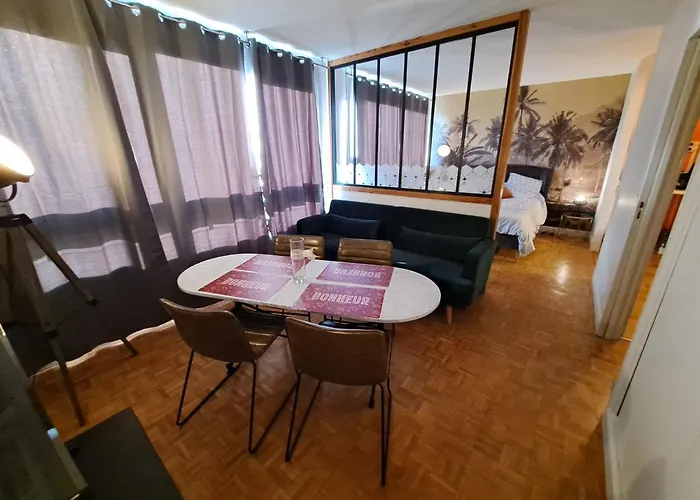 Apartamento Sous Les Etoiles - Dans Gratte-ciel Avec Parking En Sus