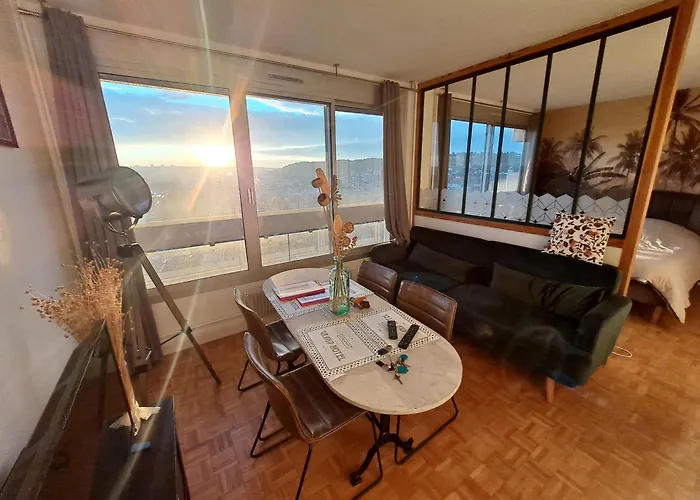 Apartment Sous Les Etoiles - Dans Gratte-ciel Avec Parking En Sus