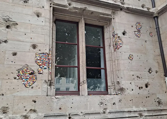 Apartamento Sous Les Etoiles - Dans Gratte-ciel Avec Parking En Sus